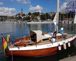 Thumbnail: Henningsen & Steckmest Scalar 28 Baujahr 1974, 8.6 Meter lang, Zustand: sehr gut - Klicken Sie für Details