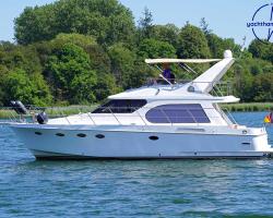 Thumbnail: Ocean Alexander Altus 42 Baujahr 2003, 12.8 Meter lang, Zustand: gut - Klicken Sie für Details